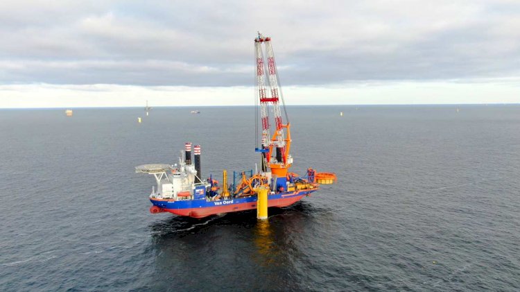 Van Oord installs world’s first submerged Slip Joint successfully