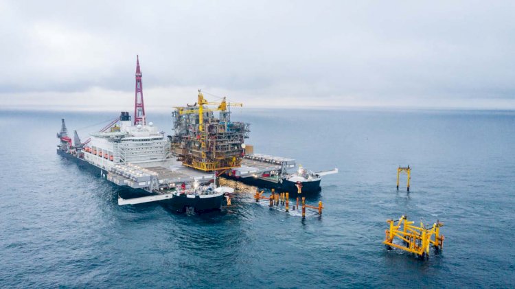 Allseas completes topsides removal scope for Total’s Tyra redevelopment