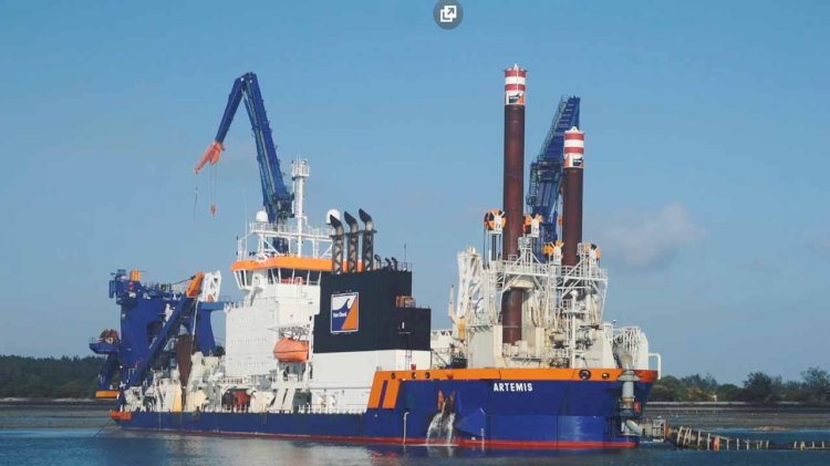 Aberdeen awards two new contracts to Van Oord for South Harbour work