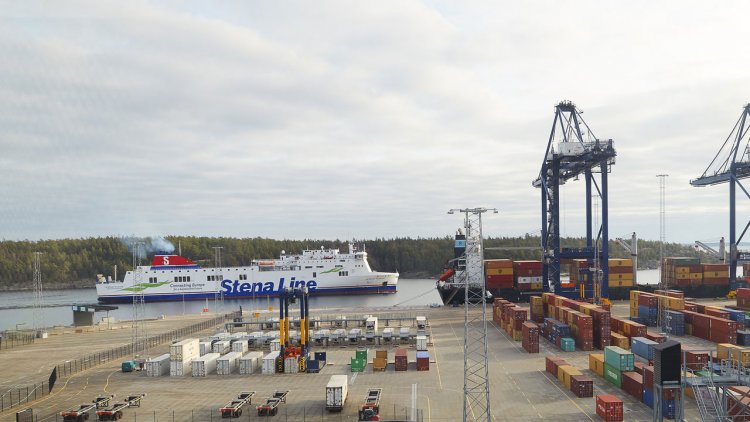 Ro-ro terminal opens at Sweden's newest port