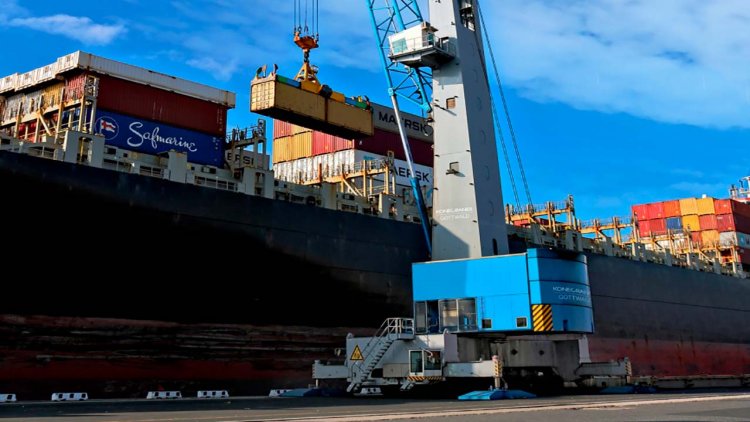 Port of Kalundborg orders Konecranes Gottwald Mobile Harbor Crane
