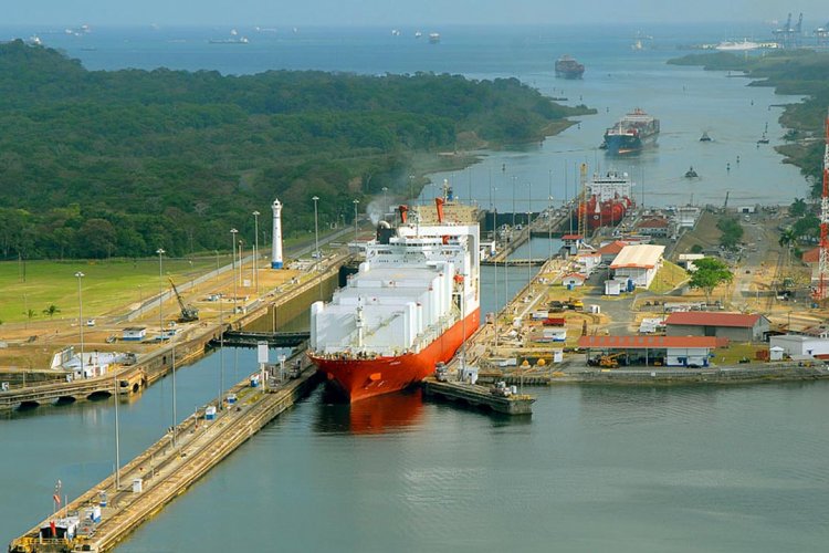 Panama Canal launched its process of decarbonizing its operations ...