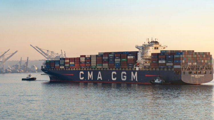 CMA CGM launches the first low-carbon shipping offer by choosing biomethane