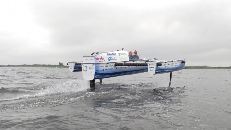 VIDEO: TU Delft students present world’s first ‘flying’ hydrogen boat