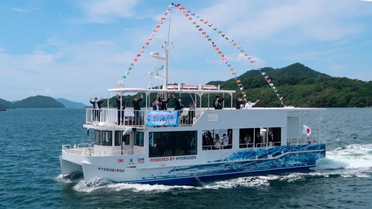 HydroBingo, the first hydrogen-powered ferry, has been presented