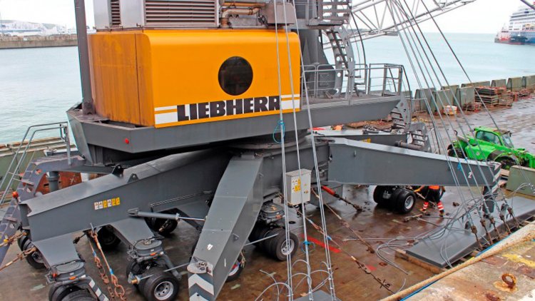 Two new Liebherr cranes arrive to enhance Dover Cargo's operation