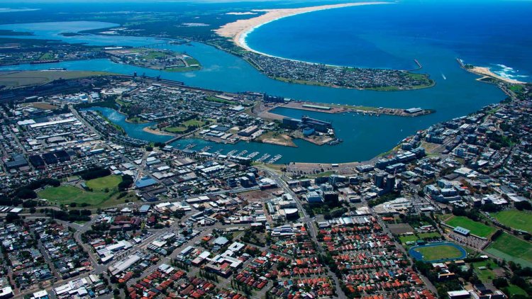 Exploring renewable hydrogen opportunities at the Port of Newcastle