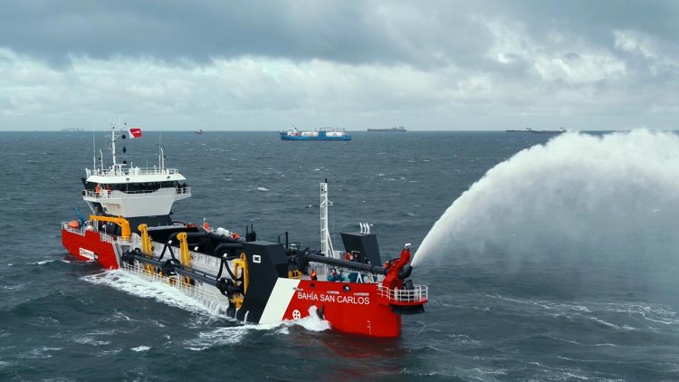 Royal IHC supplies first Easydredge TSHD to Mexican Navy