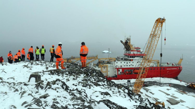 RRS Sir David Attenborough arrives in Antarctica for the first time