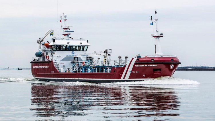 Scandinavia’s largest port to start operating hybrid sludge-collecting vessels