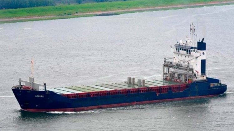 Cargo vessel sinking in Mariupol after Russian shelling