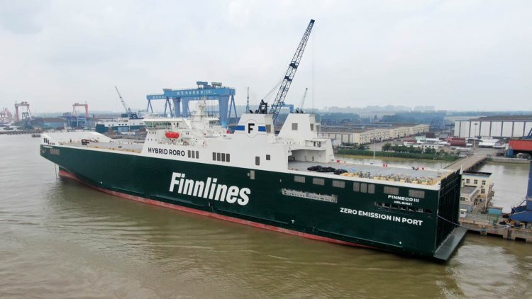 The third hybrid ro-ro vessel delivered to Finnlines