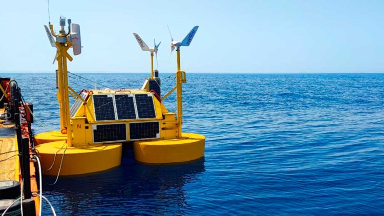 LiDAR buoy deployed off the Brindisi coast for in-depth studies