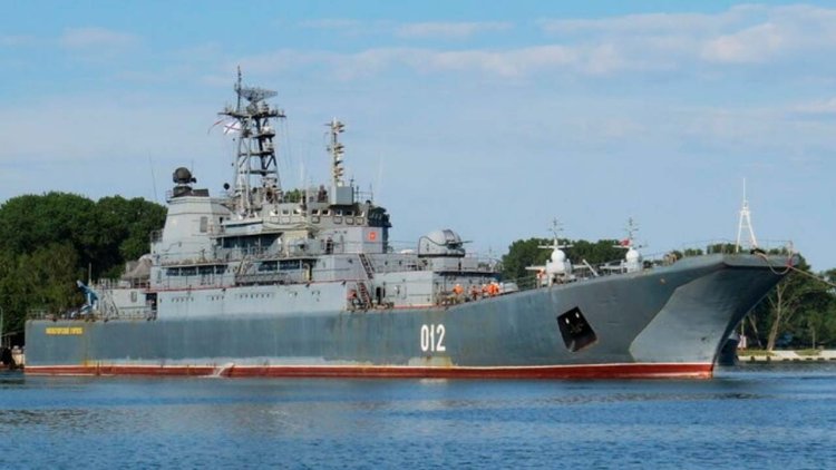 Ukrainian maritime drone damages Russian warship in Novorossiysk (VIDEO)
