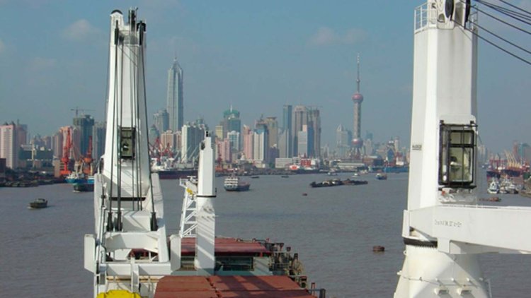 MacGregor has received more than EUR 25 million order for general cargo cranes
