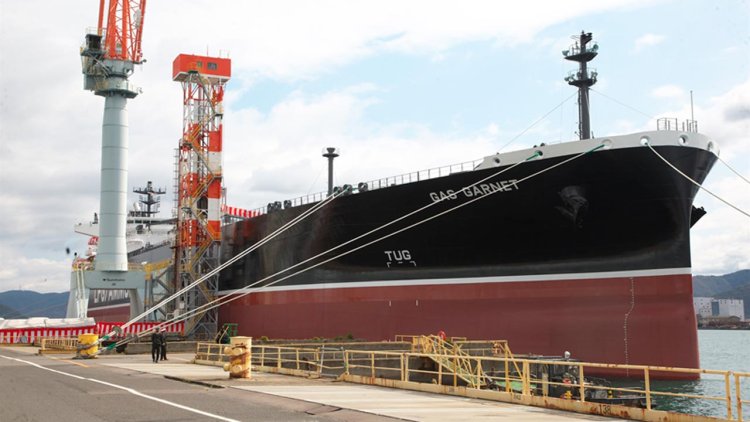 NYK and Astomos Energy christen new dual-fuel LPG carrier