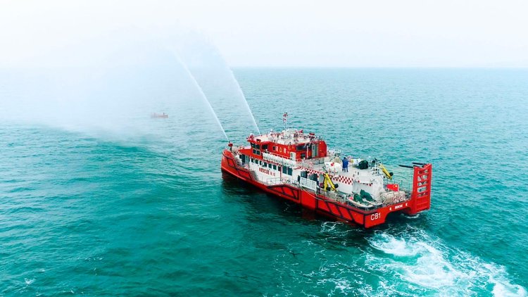 First of two new-generation emergency response vessels delivered to Hong Kong Fire Services