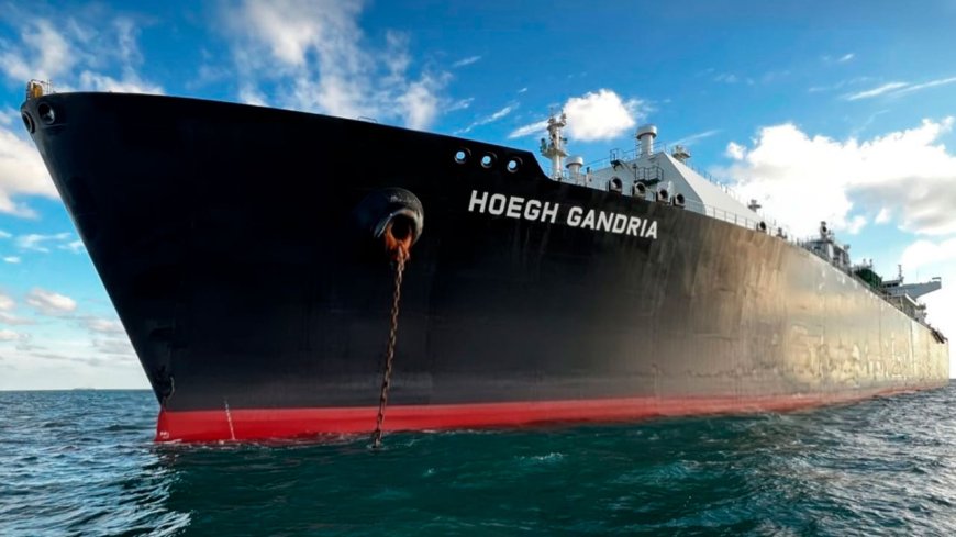 Höegh Evi signs FSRU charter with EGAS