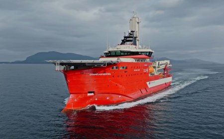 Vard delivers two of the world’s first vessels with cyber notation