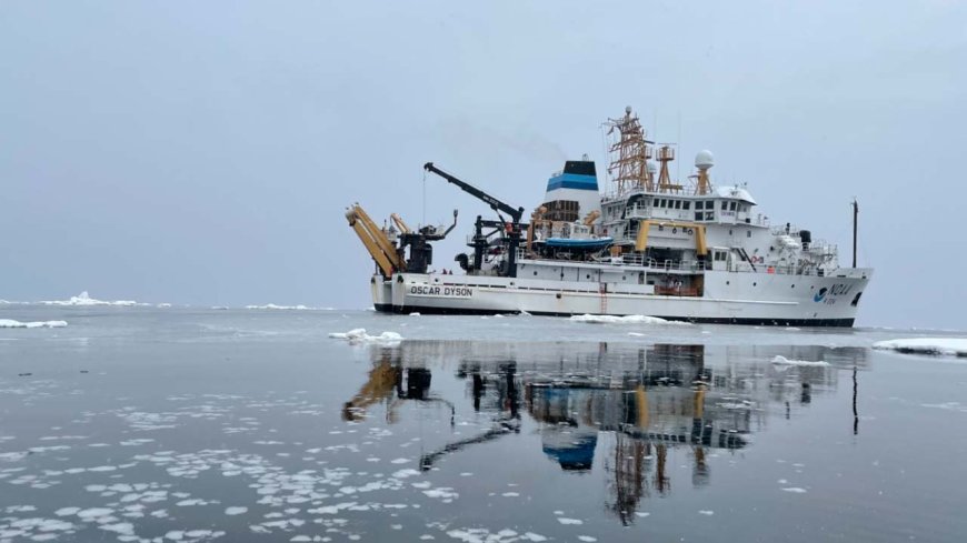 NOAA awards $95 million contract to upgrade fisheries survey vessel