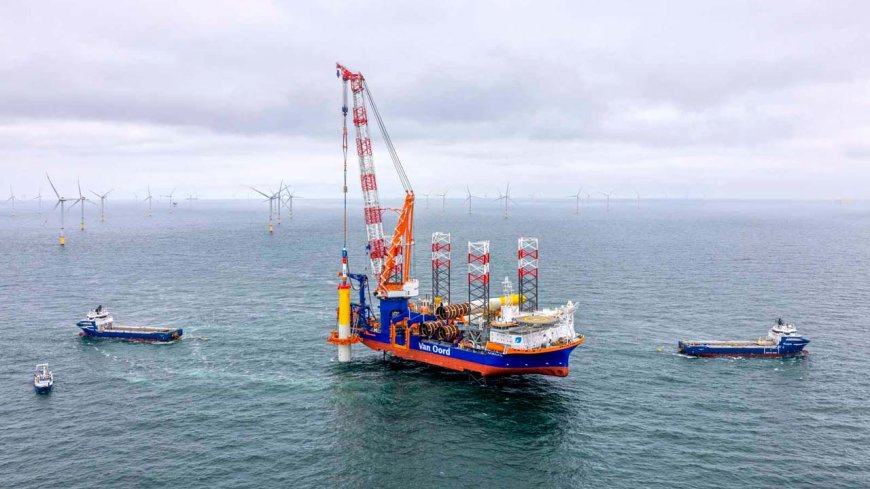 First monopile stands at 660 MW Nordseecluster A offshore wind farm in Germany