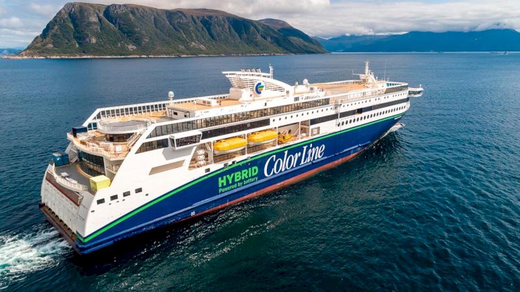 The world’s largest plug-in hybrid vessel was delivered to Color Line