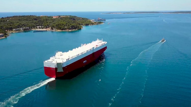 LNG-fuelled propulsion solution for VW car carriers